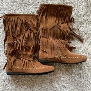 Fringe Boots